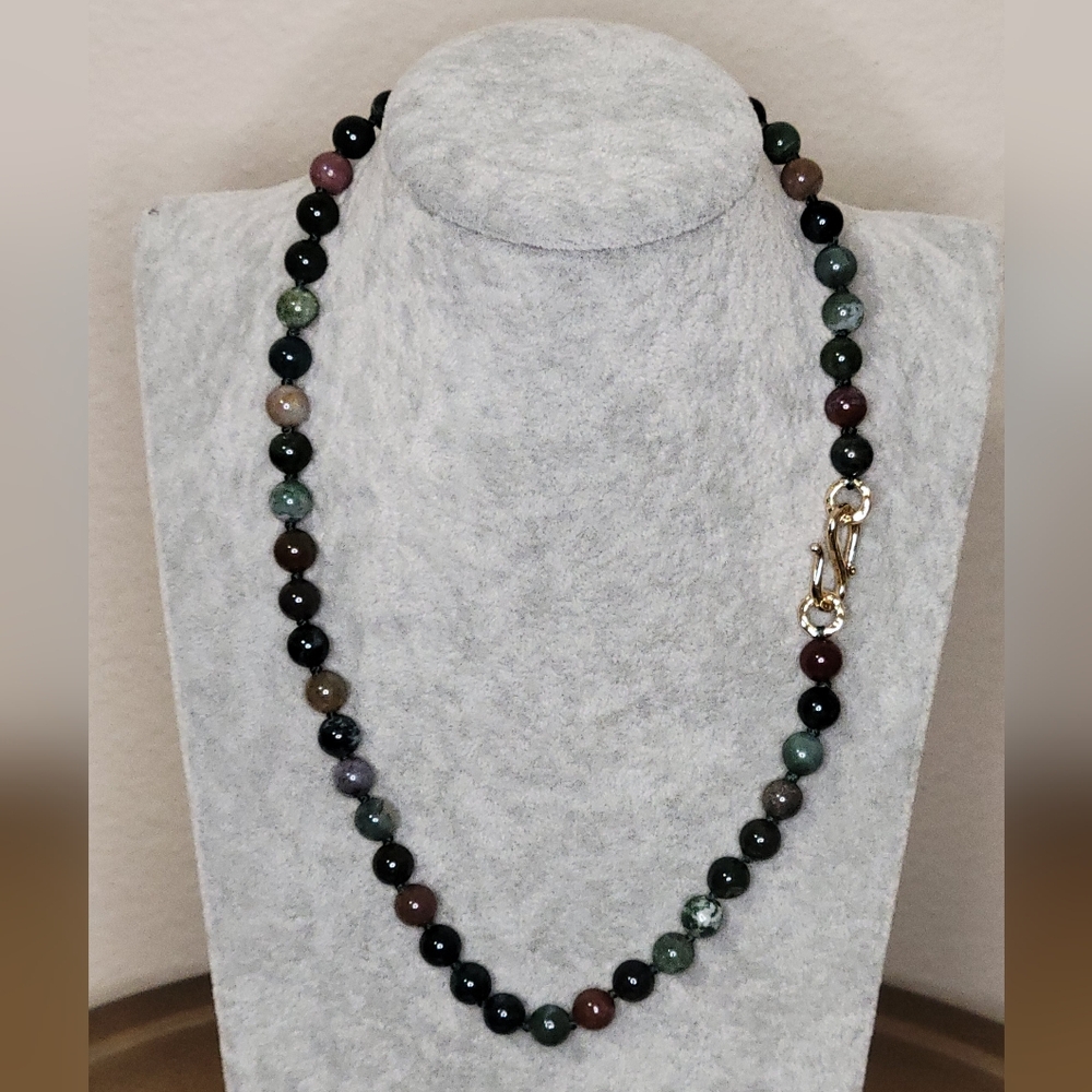 Beautiful Indian Agate Necklace - Picture 2 of 4